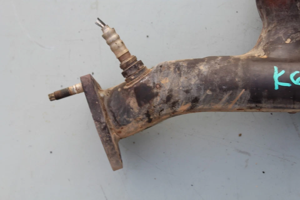 Colector de escape del lado del conductor izquierdo Infiniti FX35 2003-2008 K6411 Foto 2 de 4