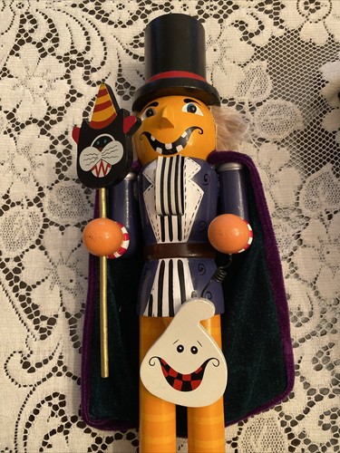 Bombay Halloween Pumpkin Nutcracker 15” T - Bild 7 von 7