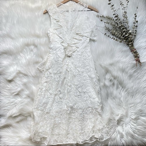 Vestido SACHIN & BABI Blanco Encaje Volantes Talla 2 $650 - Imagen 10 de 16