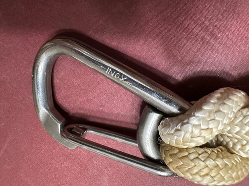 WICHARD SNAP HOOK 3/8"x 4" CARABINER - INOX FRANCE With 1/2" x23' Braided Rope - Picture 4 of 5