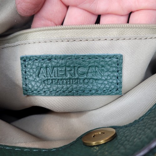 Bolso Bandolera American Leather Co Luca Triple Entrada Verde Esmeralda Profundo Guijarro - Imagen 9 de 15