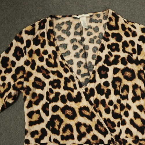 H&M Leopard Print True Wrap Dress Short Sleeve V-neck Short Black White Tan M - Picture 3 of 23