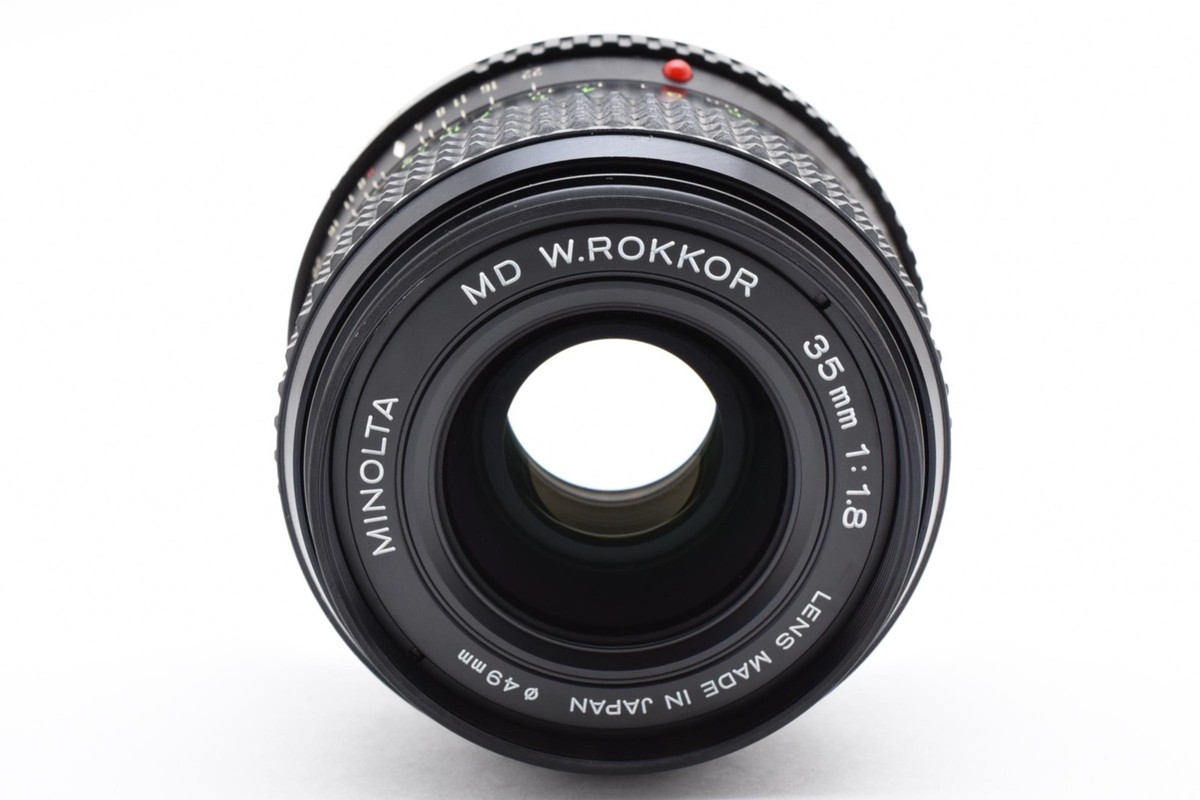 MINOLTA MD W.ROKKOR 35mm f/1.8 Wide Angle Lens w/Hood+Filter