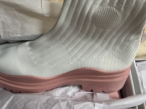 STYLISH UNIQUE SOCK CHUNKY BOOTS SIZE 7 WHITE PINK - Picture 3 of 3