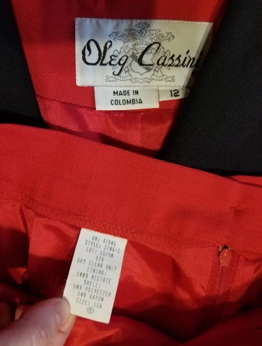 Vintage Oleg Cassini 2-Piece Size 12 Jacket Skirt Suit Red Lined Poly Rayon - Picture 12 of 12