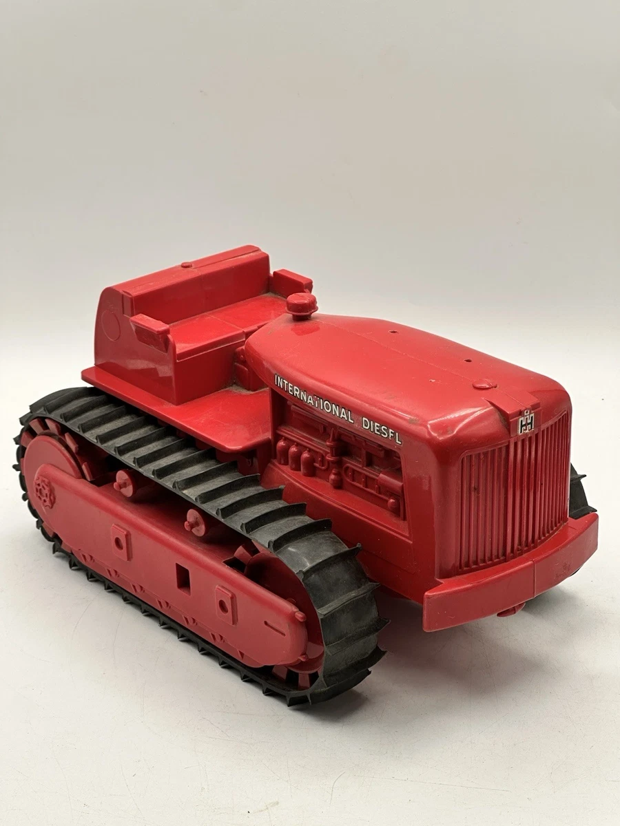 Vintage 1940/50'S Product Miniature International Harvester Td-24 Vintage 1940/50'S Product Miniature International Harvester Td-24