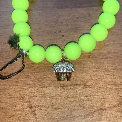 Juicy Couture Pam & Gela Green Beaded Friendship Bracelet Crystal Cupcake Charm - Picture 4 of 5
