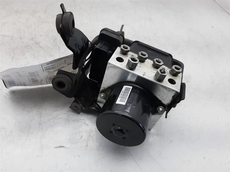 ABS Part Assembly VIN 1 4th Digit Limited 13-16 CHEVY MALIBU 22757652 - Image 4 of 4