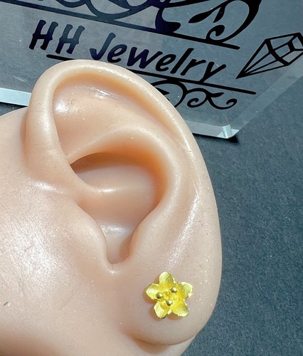 24K Solid Yellow Gold Flower Stud Earrings  - Picture 13 of 16