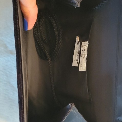 VTG Towanny Purse Black Satin Clutch Bag Crossbody Strap Bow Magnetic Snap Close - Picture 3 of 6