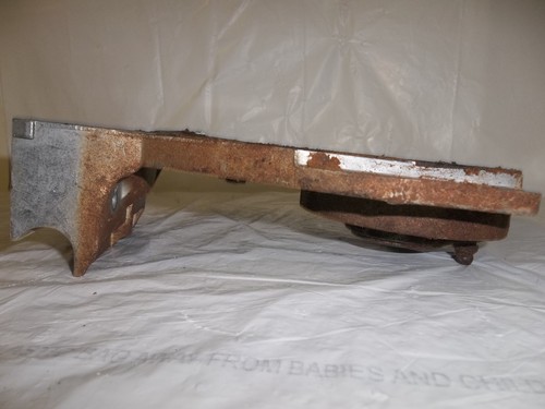 HUSQVARNA CT 16 TILLER/CULTIVATOR GEARCASE HALF RIGHT 601001864 REPAIR PART - Picture 7 of 9