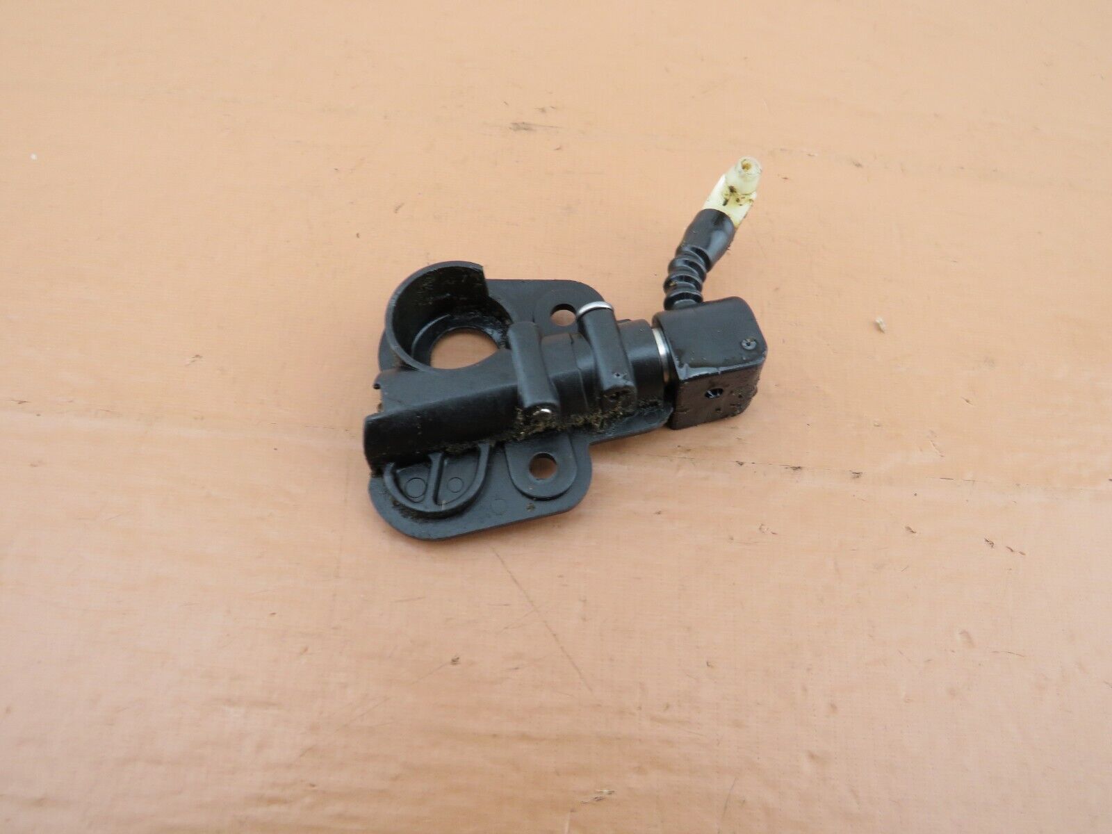 Picture 1 of 4