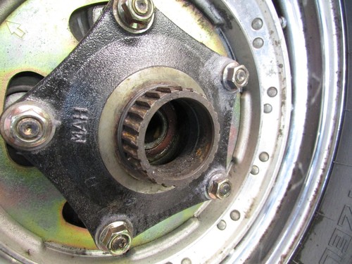 100 H HONDA SHADOW ACE 1100 1998 OEM  REAR WHEEL  & REAR ROTOR - Picture 8 of 8