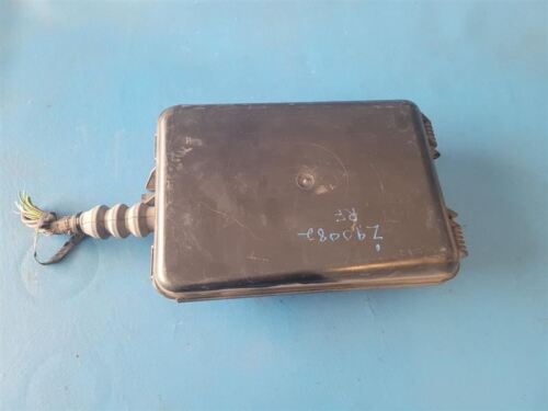 00 01 02 AUDI A4 CHASSIS ECM 135217