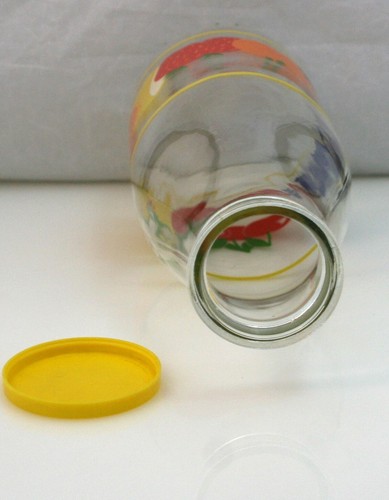 Vintage Jeannette Glass Victory Mfg Co Decorative Fruit Juice Beverage Bottle - Picture 8 of 10