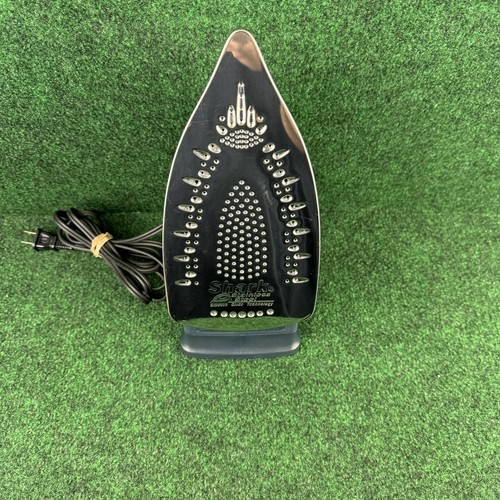 Shark GI505 Ultimate Professional Iron 9.5" Soleplate 1800w Self Cleaning Steam - Picture 7 of 11