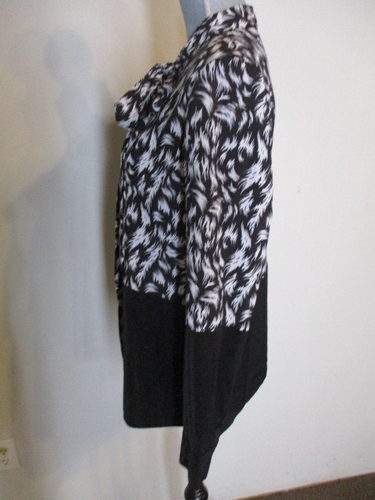 Derek Lam Feather Two Tone Tie Neck Blouse in Black & Off White Size 44 = 6-8 US - Picture 6 of 9
