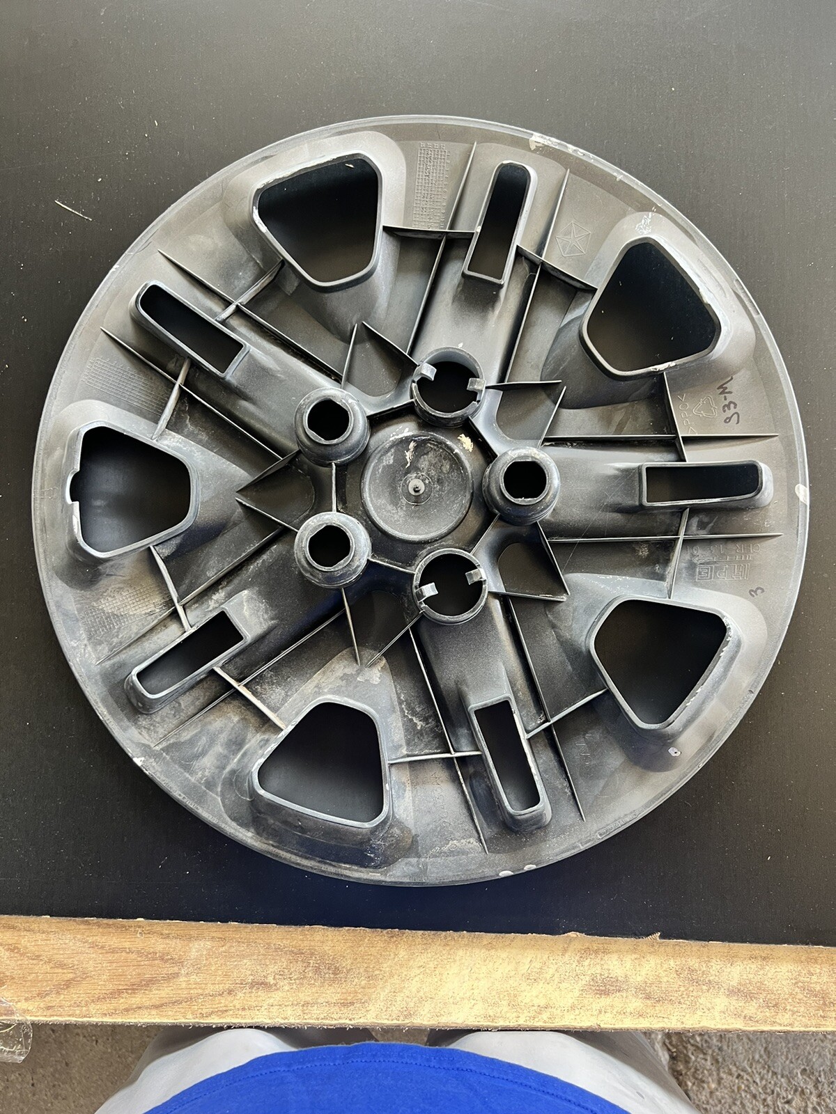 Picture 2 of 4
