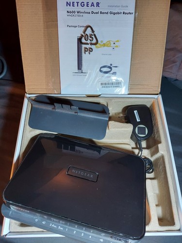 Tested Good Netgear N600 300 Mbps 4-Port Gigabit Wireless N Router WNDR3700 +BOX - Picture 4 of 6