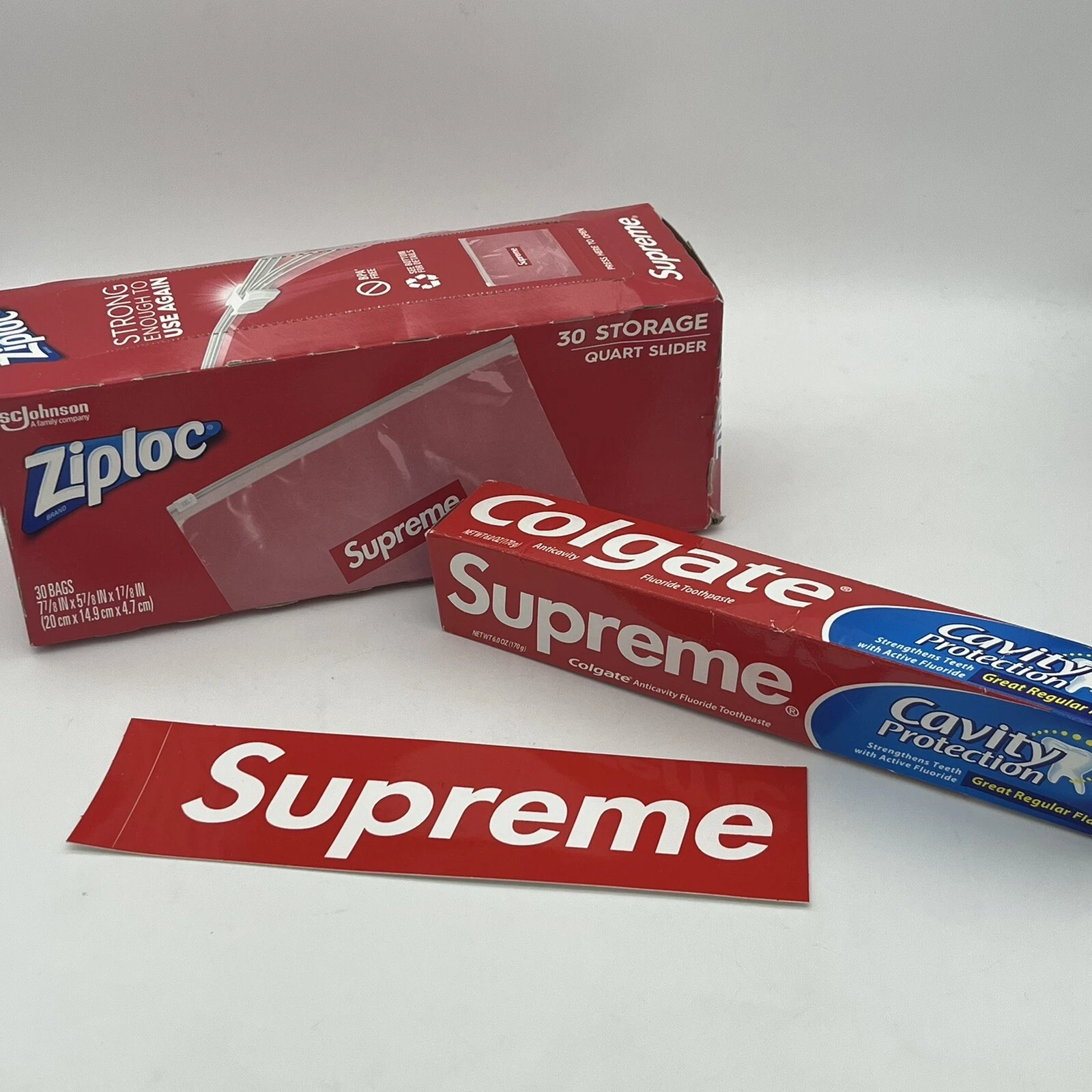 Authentic SS20 Supreme Ziplock Bag Colgate Supreme Lot