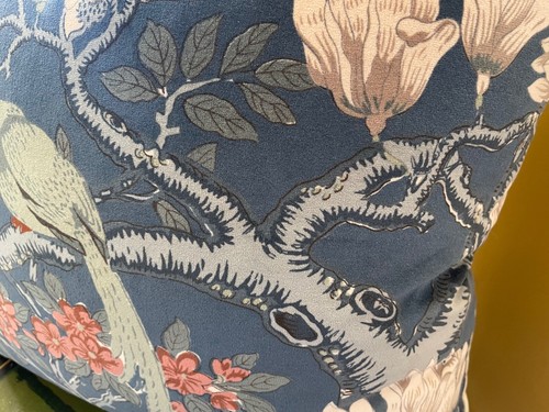 Funda de almohada personalizada G P&J Baker Rockbird terciopelo azulada todos los tamaños - Imagen 7 de 7