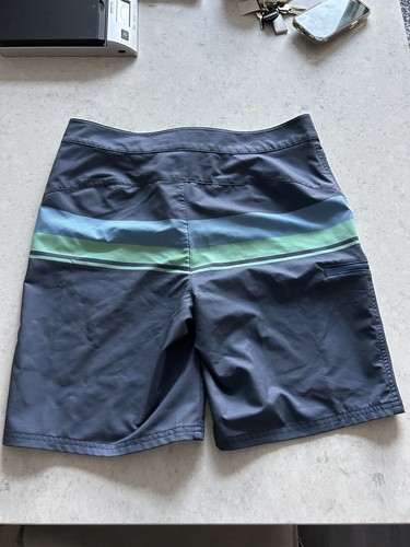 Vineyard Vines Performance Striped Swim Board Shorts Men's Size 30 Blue - Picture 6 of 9