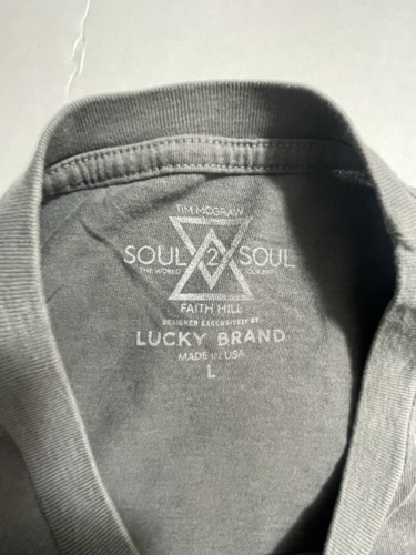 Tim McGraw 2017 The World Tour Soul-2-Soul "Indian Outlaw" Lucky Brand T-Shirt - Bild 3 von 3