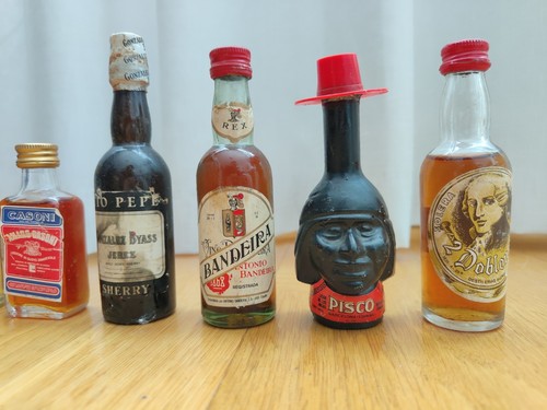 🤩 Colección 14 mini botellas antiguas, raras alcohol - Imagen 10 de 10