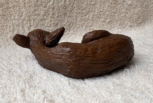 Vtg Red Mill ‘87 Carved Faux Wood Fawn Deer Laying Figurine Crafted In USA 4"w - Picture 5 of 12