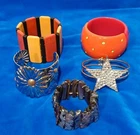 Lot of 5 Vintage Bangles Bracelets Unmarked Unbranded Costume Jewelry
