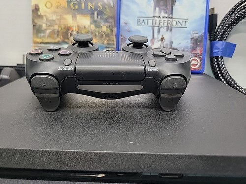 Sony PlayStation 4 - 500GB, Controller, 2 Spiele, 8k HDMI Kabel Controller Ladegerät - Bild 7 von 17