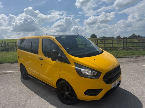 Ford Transit Custom 2018 PROFESSIONAL CAMPER CONVERSION - Picture 2 of 14