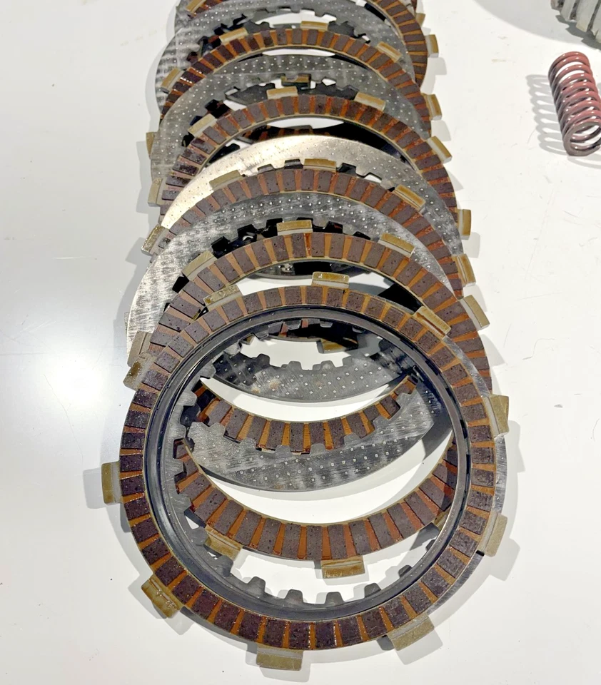 Embrague completo Triumph TT600 2000-2003 Daytona 600 y 650 velocidades cuatro OEM Foto 2 de 4