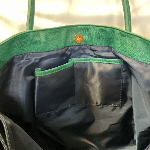 Bolso de Hombro TOMMY HILFIGER Cuero Sintético Guijarro Verde NUEVO CON ETIQUETAS - Imagen 9 de 16