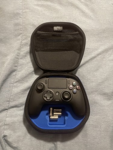 Nacon PS4 Controller With Weights