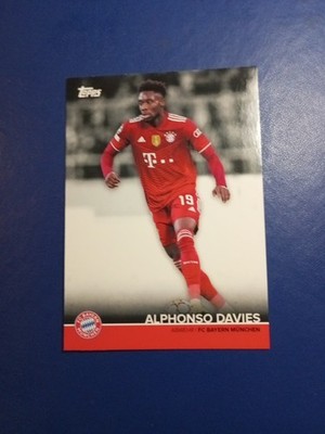 Alphonso Davies Base Karte Topps FC Bayern München Team Set 21/22
