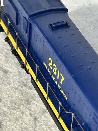 Nice Athearn U-30-B Delaware  & Hudson Diesel HO - Picture 5 of 18