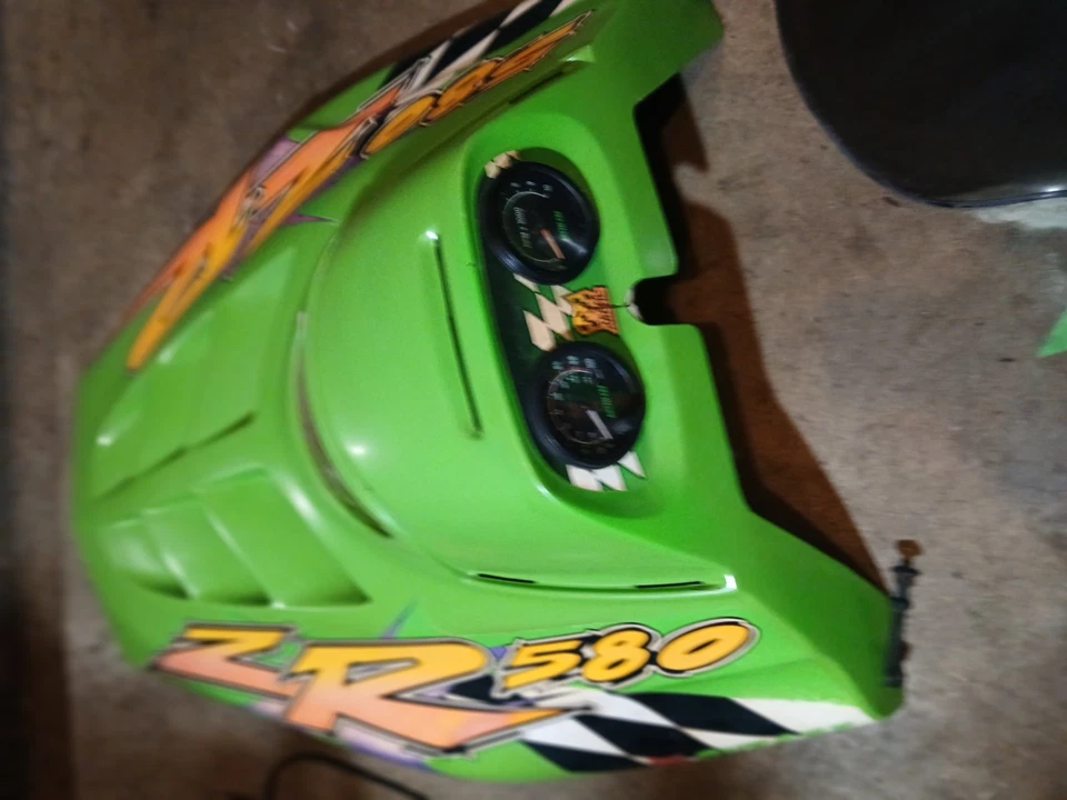 1996 Arctic Cat ZR 580 Hood - Изображение 2 из 2