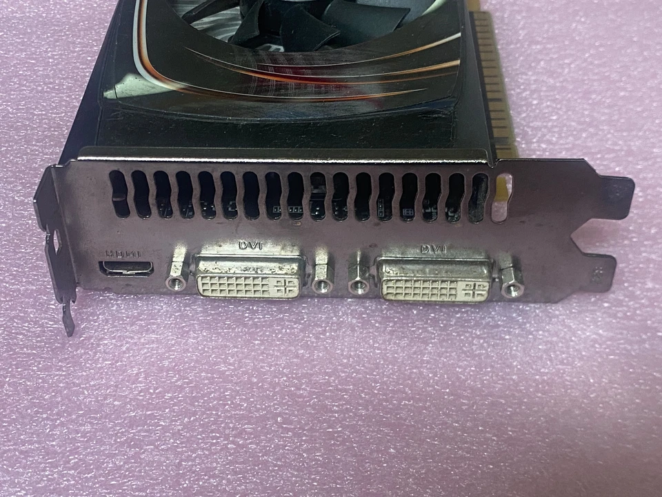 EVGA Nvidia GeForce GTS 450 1GB GDDR5 PCI Express x16 Video Card GTS450NV-LF - Image 3 of 4