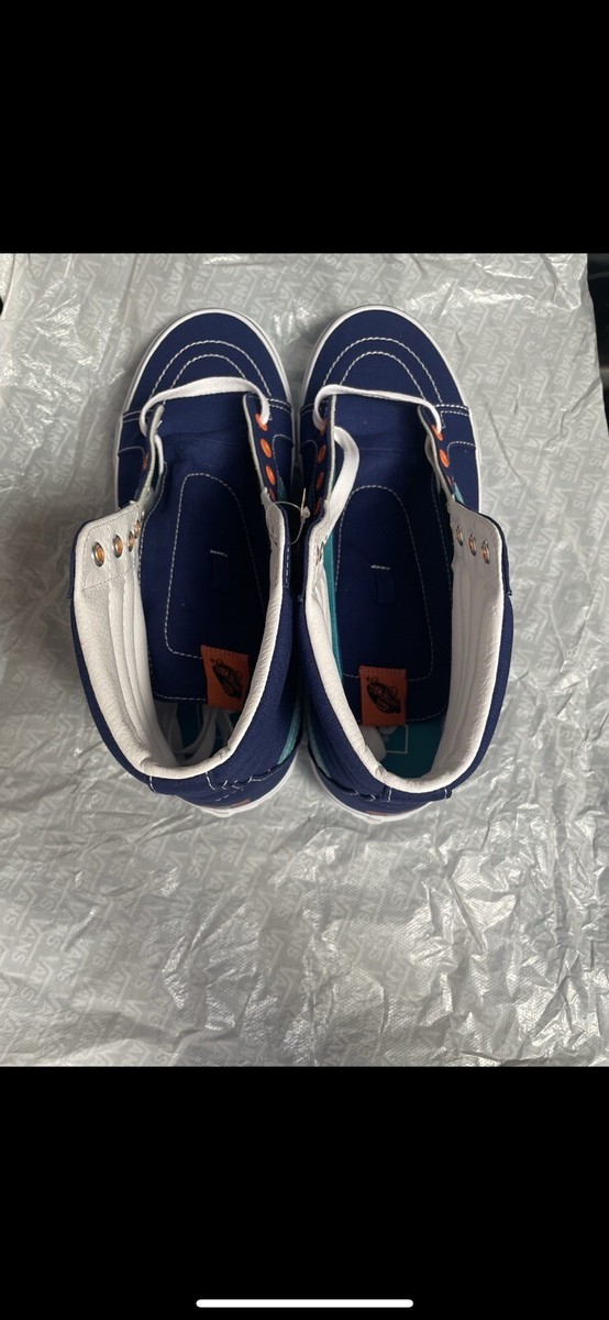 New York Islanders Shoes VANS Sk8 Hi RARE LIMITED EDITION  display picture 1