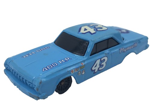 ホットウィール リチャードペティ 1969 フォード トリノ タラデガ 1/64 1/64 Hot Wheels Vintage racing '69 Ford tolino talladega