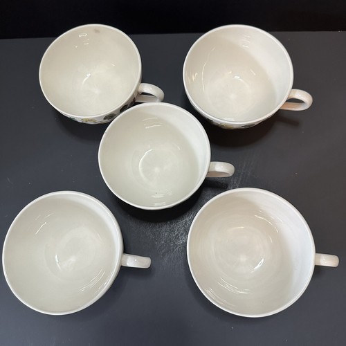 WEDGWOOD Richmond Footed Cup Multicolor Leaves & Flowers, Scalloped England VTG - Picture 21 of 22