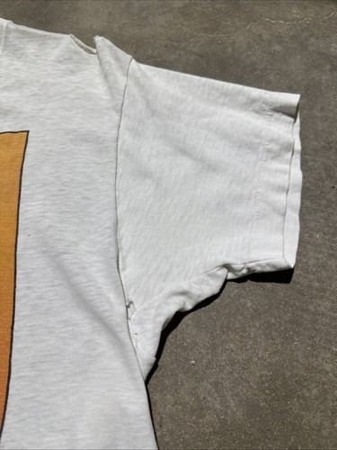 Vintage 80’s Led Zeppelin RARE Houses Of The Holy Shirt - Picture 5 of 8