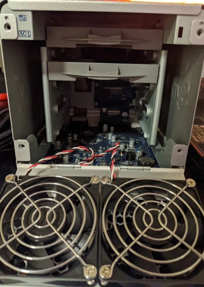 Synology NAS Disk Station DS411j 4 Bay Network Attached Storage - Image 4 of 4