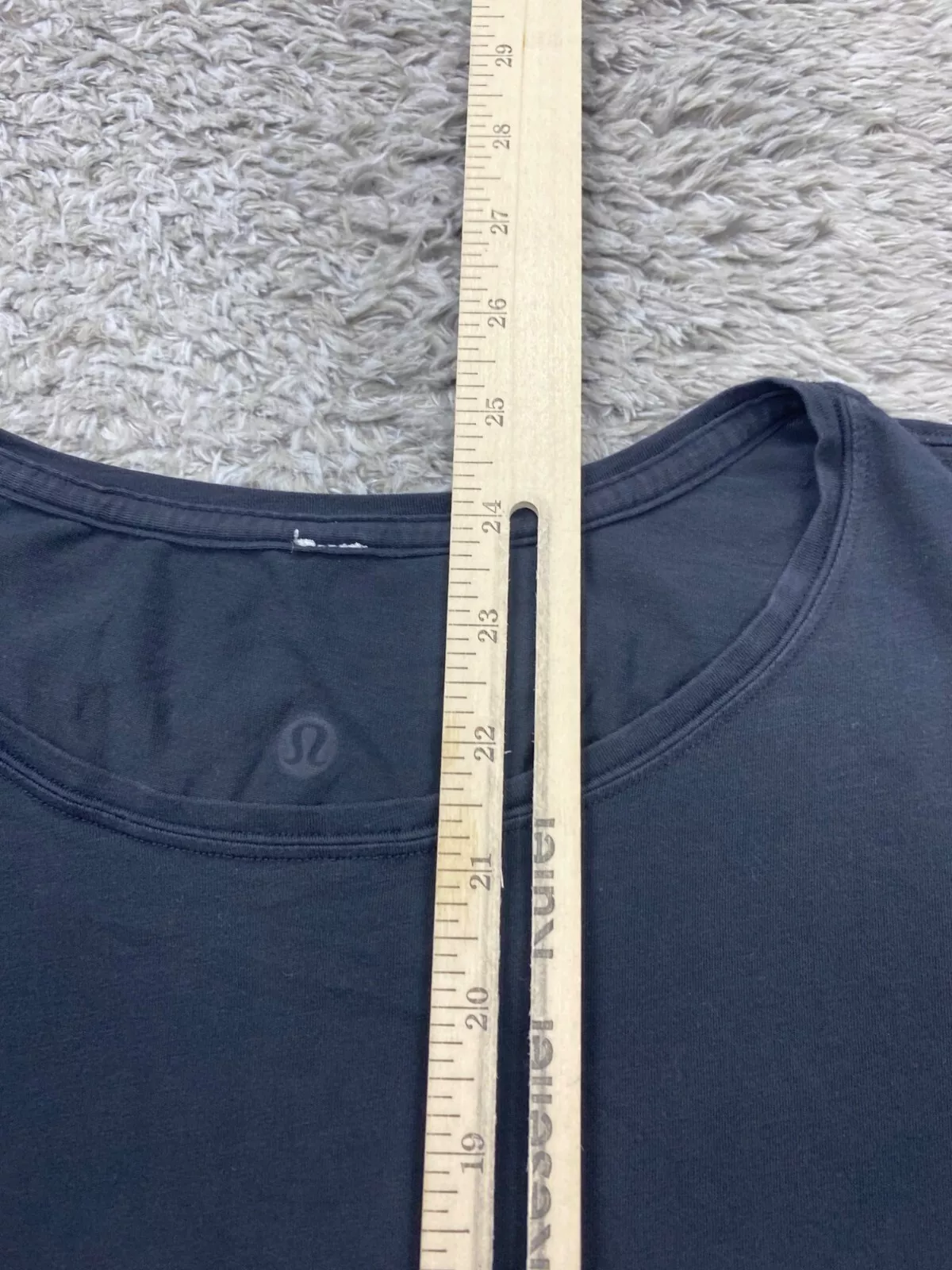 lululemon love v-neck athletic yoga gym shirt