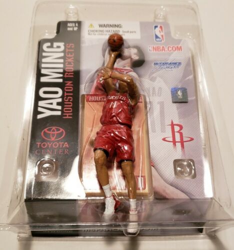 Yao Ming NBA McFarlane Houston Rockets #11 Figure Red Jersey 2004. Bb46 - Picture 4 of 8