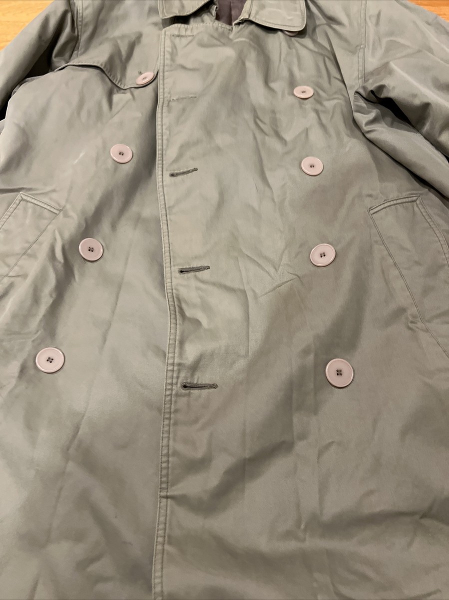 美品　Giorgio Armani ベージュ トレンチコート 美品 Giorgio Armani ベージュ トレンチコート