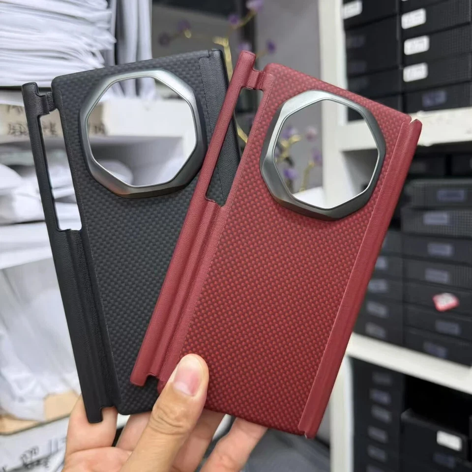 Funda Magnética de Fibra de Carbono Original para Huawei Mate XT Doble Bisagra Abatible Cubierta Foto 2 de 4