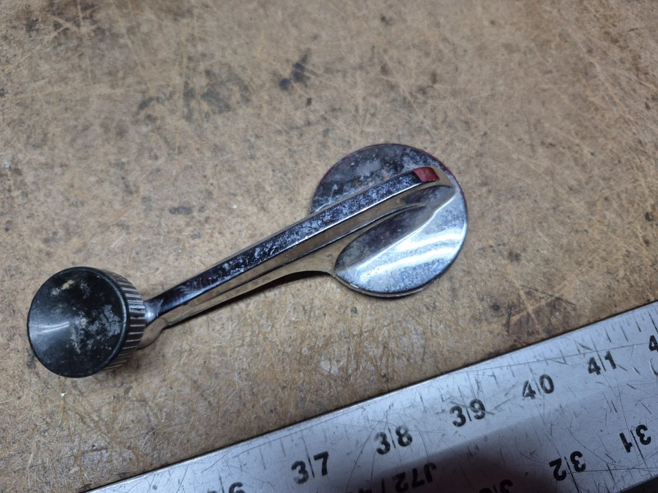 Chevrolet Chevy Bel Air 1956-1962 manivela ventana Foto 3 de 4