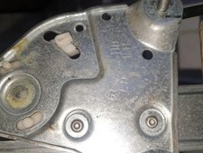 Lève vitre Mazda 626